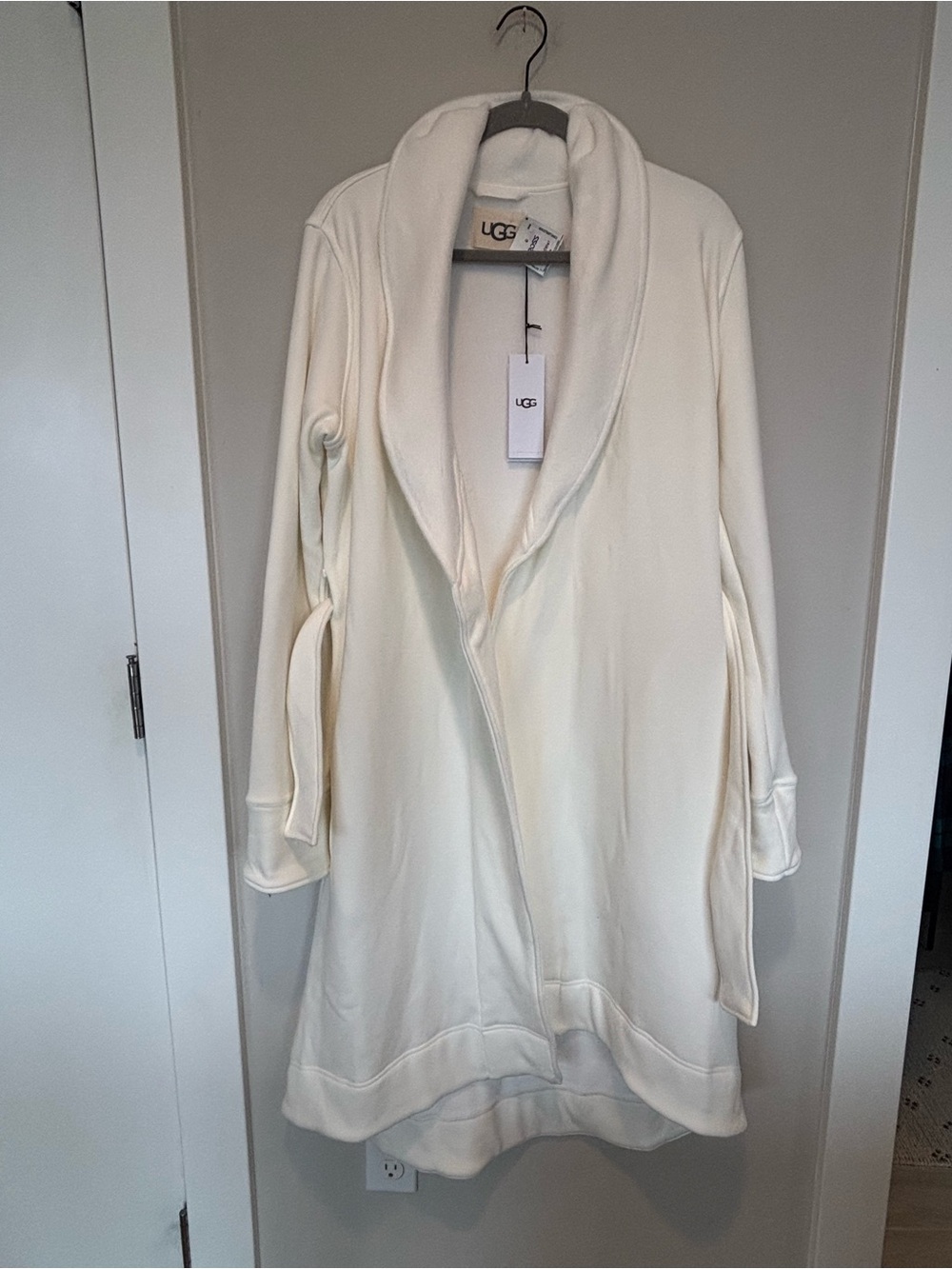 UGG Women's Cream Shawl Collar Robe